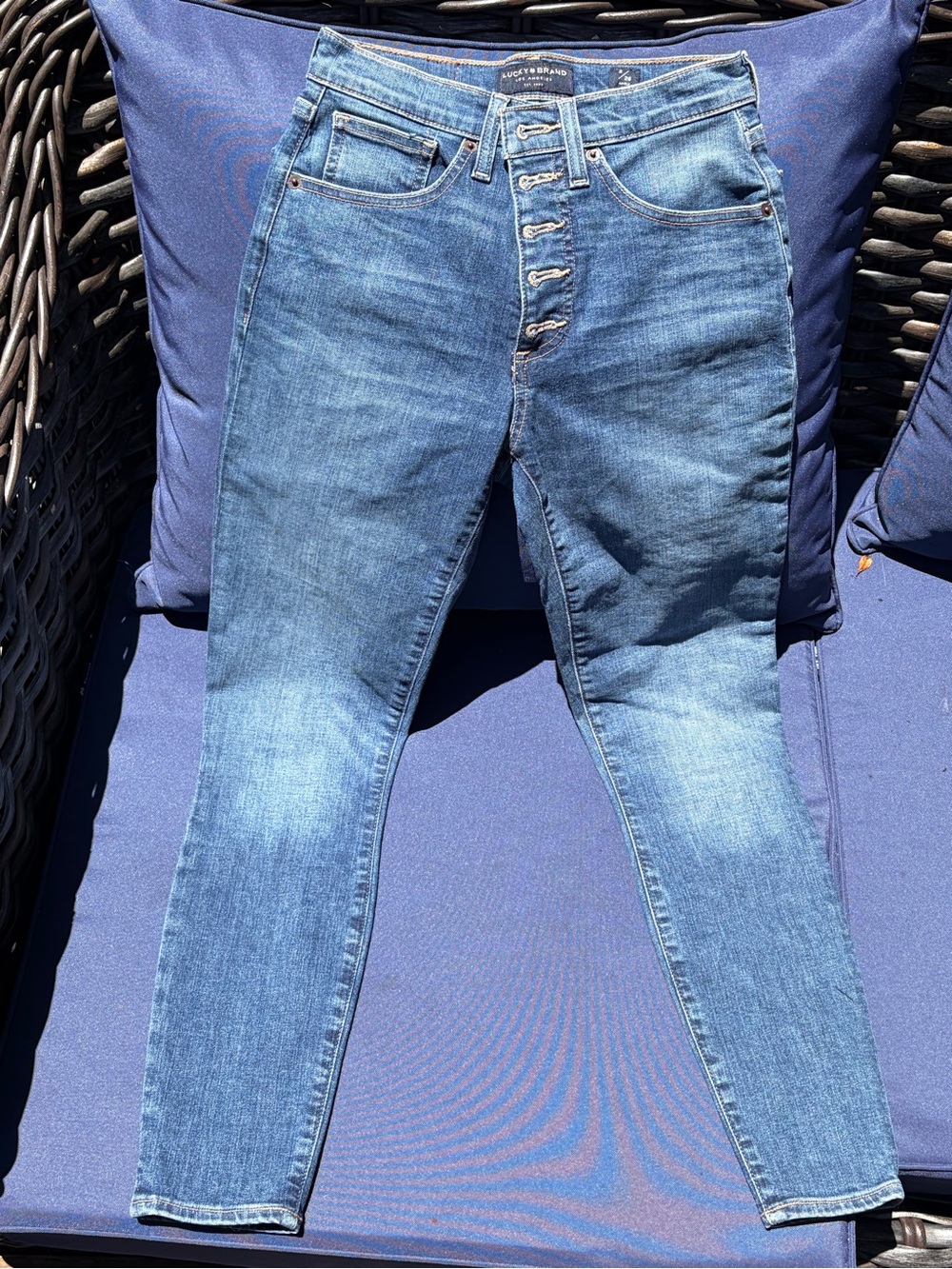 Lucky Brand ankle Jeans - 2/26 Medium Blue Wash